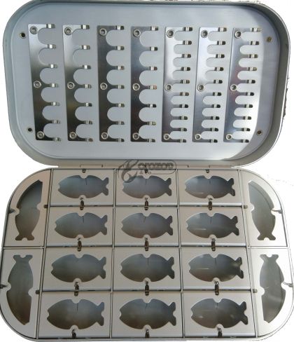 Aluminum fly box 16 cells